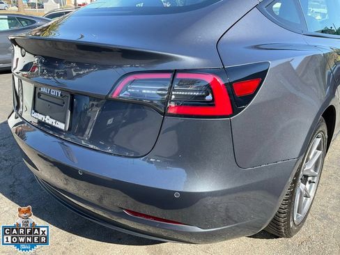 Used 2022 Tesla Model 3 Long Range AWD/4WD image 86