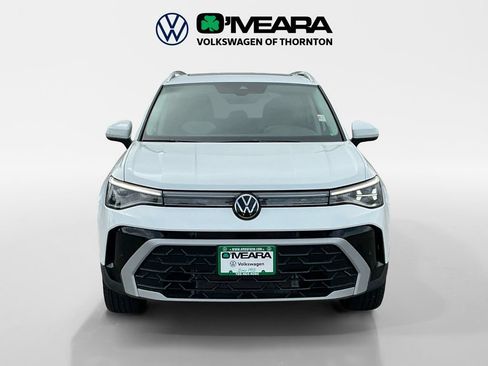 Used 2025 Volkswagen Taos SEL w/ Taos Adventure Package (SXB) AWD/4WD image 8