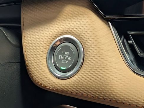 New 2026 Chevrolet Equinox ACTIV w/ Convenience Package III AWD/4WD image 23