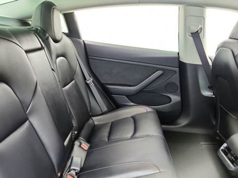 Used 2023 Tesla Model 3 Performance image 24