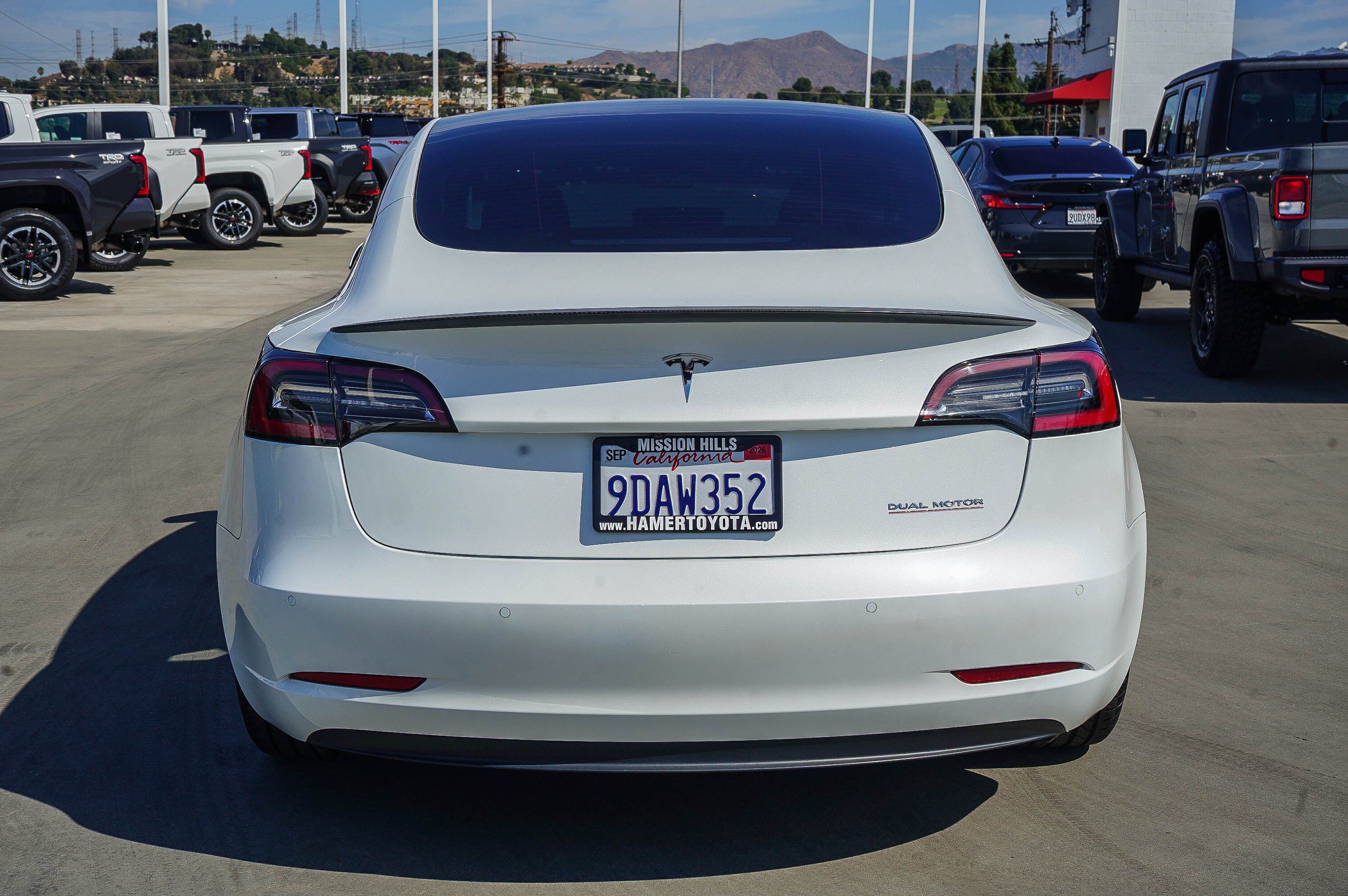 Used 2022 Tesla Model 3 Performance AWD/4WD image 33