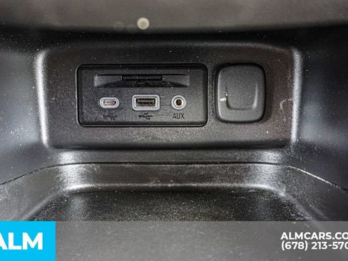 Used 2022 Chevrolet Equinox RS w/ RS Leather Package FWD image 44