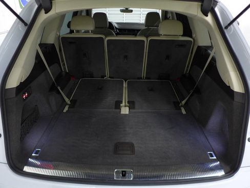 Used 2019 Audi Q7 3.0T Prestige image 71