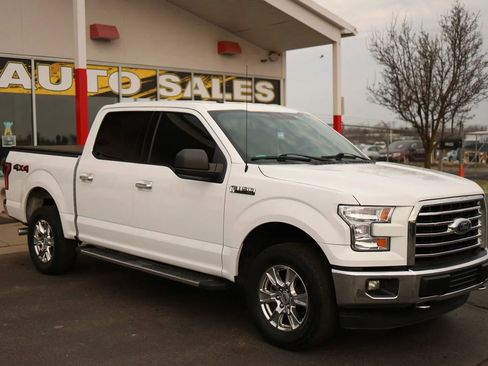 Used 2017 Ford F150 XLT w/ XTR Package image 3