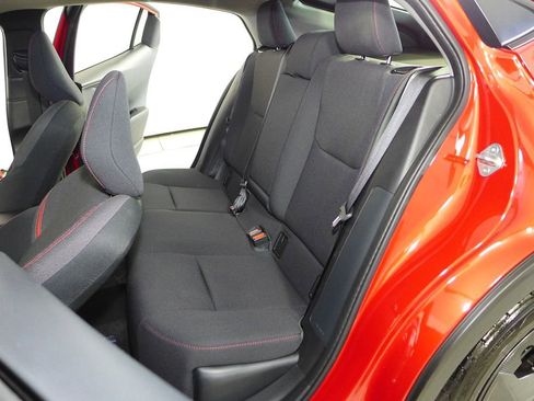 Used 2025 Toyota Prius Plug-In Hybrid image 20