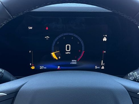 New 2026 Chevrolet TrailBlazer LT w/ Convenience Package FWD image 24