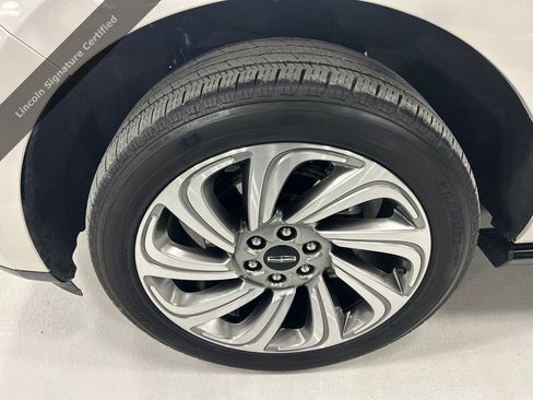 Used 2023 Lincoln Navigator L Reserve image 8