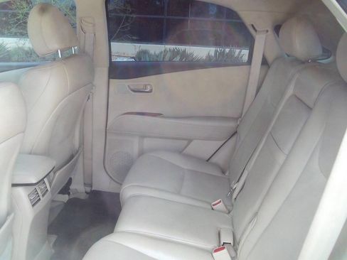 Used 2011 Lexus RX 350 2WD w/ Premium Pkg image 18