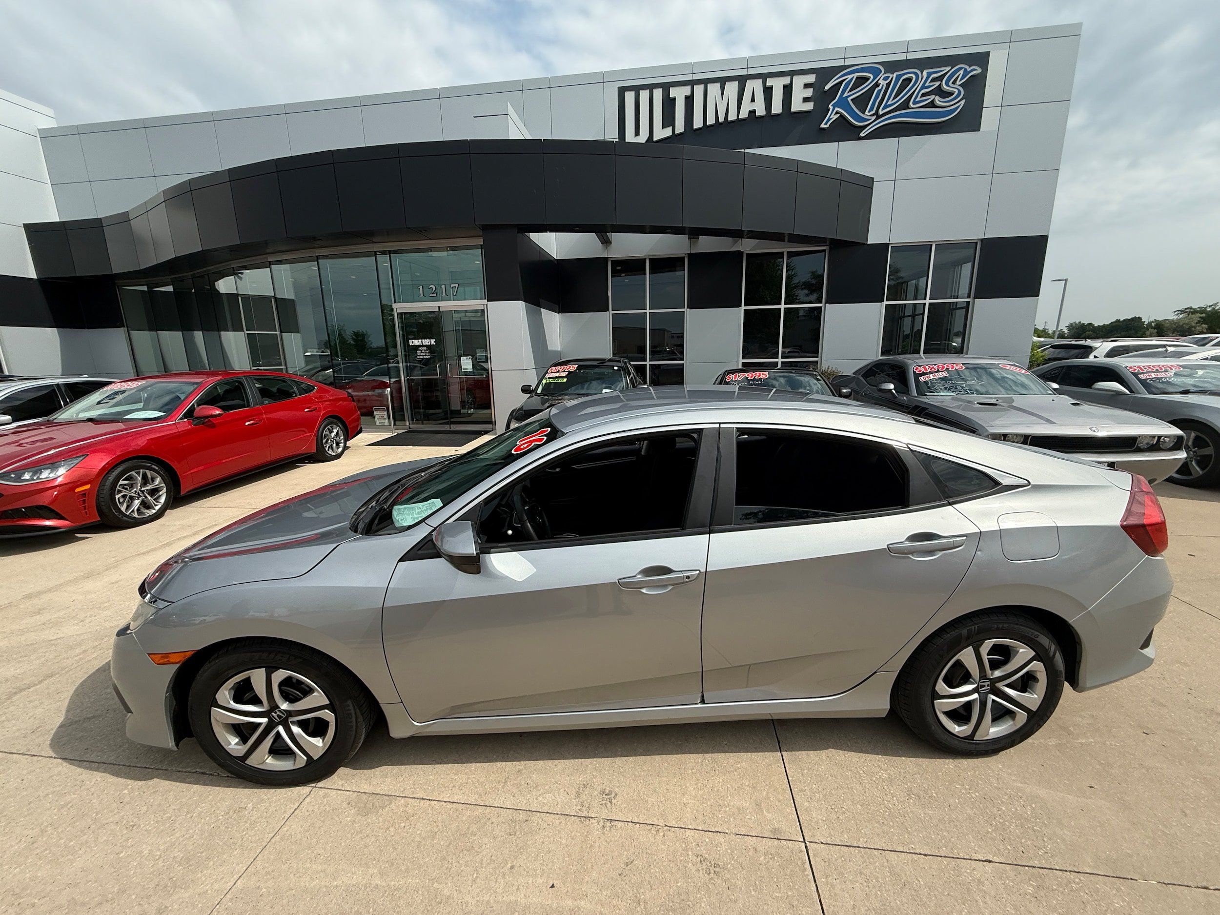 Used 2016 Honda Civic LX image 3