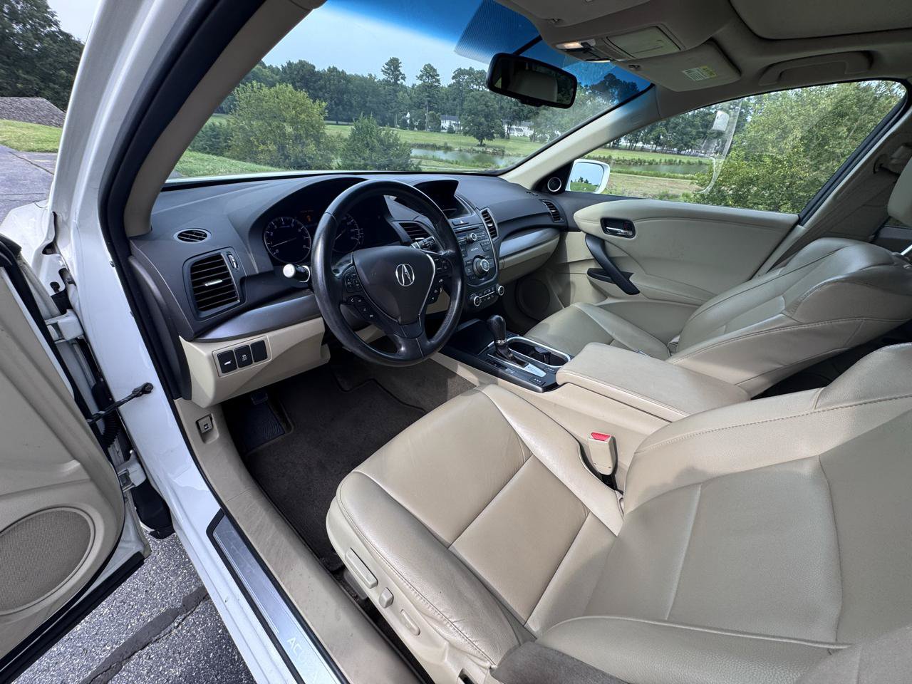 Used 2017 Acura RDX AWD image 19