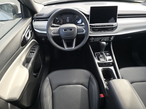 New 2026 Jeep Compass Limited AWD/4WD image 25