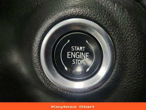 Used 2021 GMC Sierra 1500 Elevation image 35