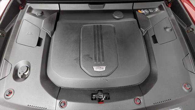 Used 2024 Cadillac Lyriq Tech RWD image 32