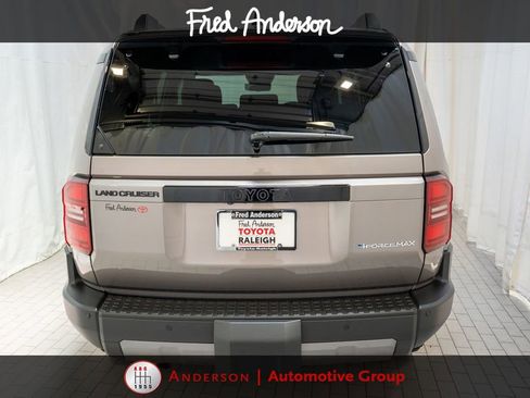 Certified 2025 Toyota Land Cruiser w/ Premium Package AWD/4WD image 5