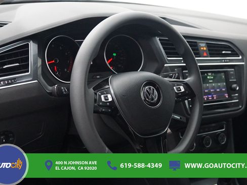 Used 2020 Volkswagen Tiguan S FWD image 18