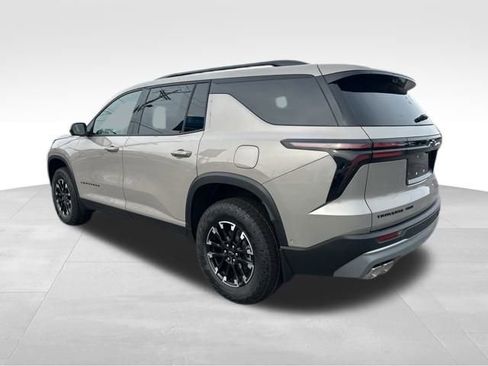 New 2026 Chevrolet Traverse Z71 w/ Enhanced Driving Package image 3