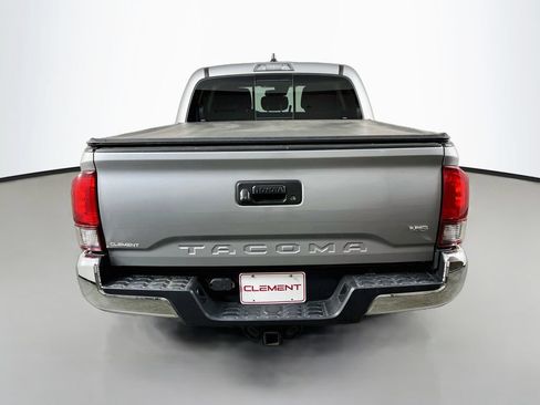Used 2021 Toyota Tacoma SR5 RWD image 7