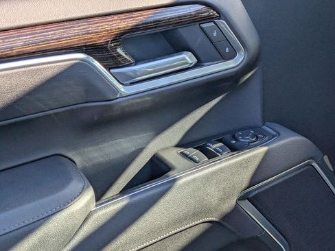 New 2026 GMC Sierra 1500 Elevation w/ LPO, Elevation Black Package image 8