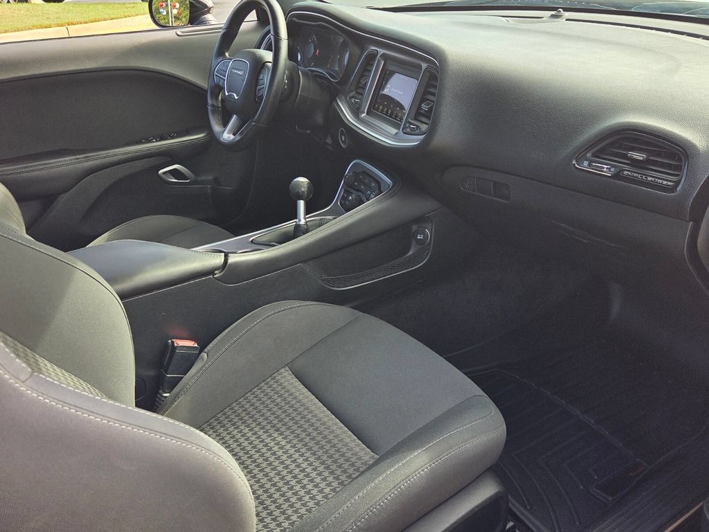 Used 2019 Dodge Challenger R/T w/ Blacktop Package RWD image 14