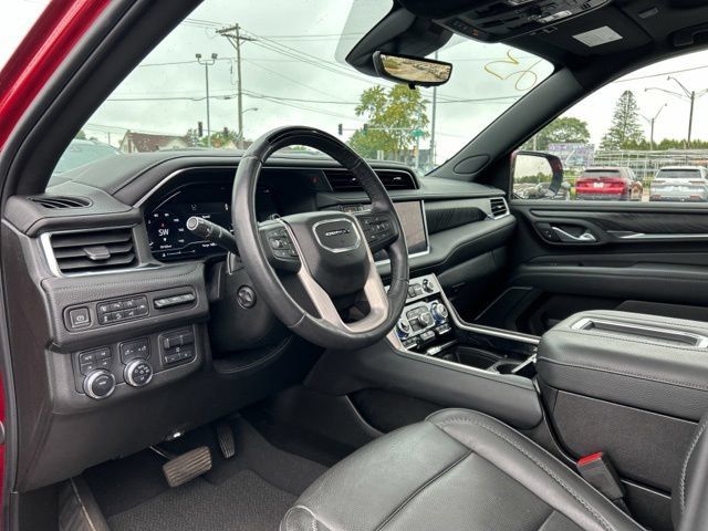 Certified 2023 GMC Yukon XL Denali w/ Advanced Technology Package AWD/4WD image 36