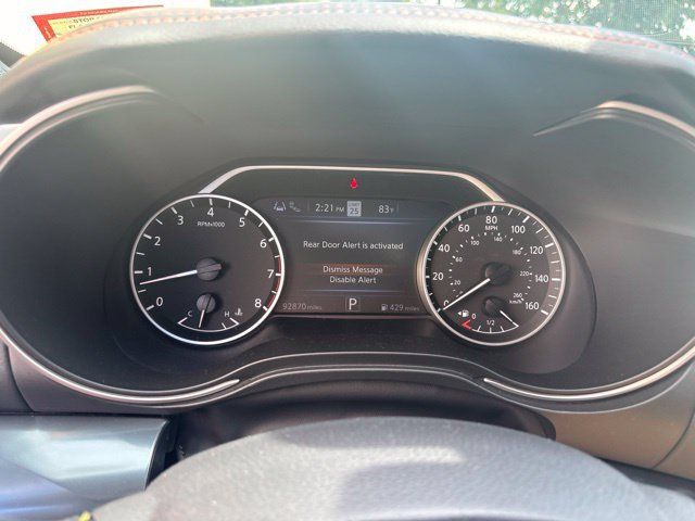 Used 2021 Nissan Maxima SR w/ Sport Mat Group FWD image 13