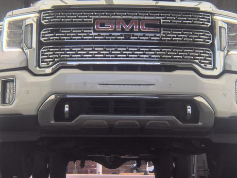 Used 2020 GMC Sierra 3500 Denali w/ Denali Ultimate Package AWD/4WD image 3