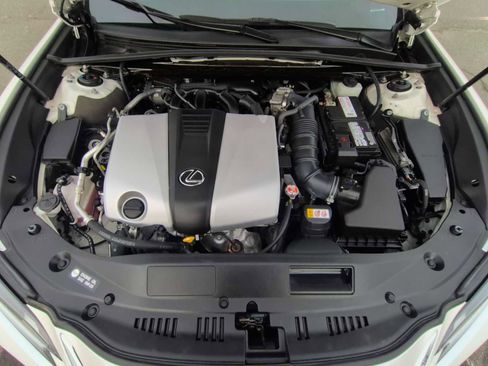 Used 2019 Lexus ES 350 w/ Premium Package image 15