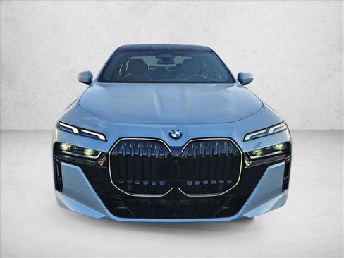 New 2026 BMW 740i xDrive image 4