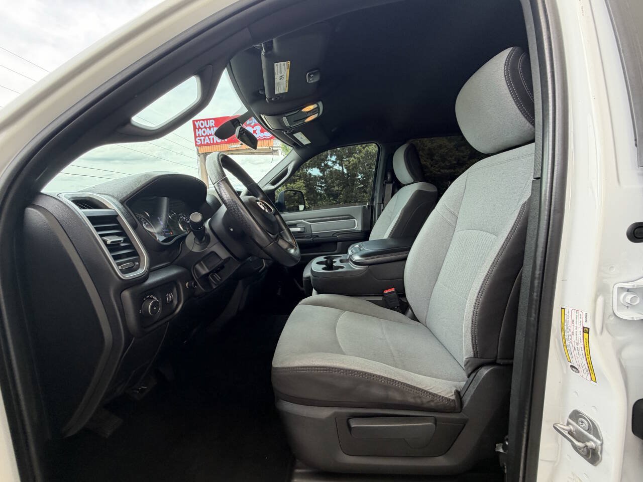 Used 2021 RAM 2500 Big Horn AWD/4WD image 4