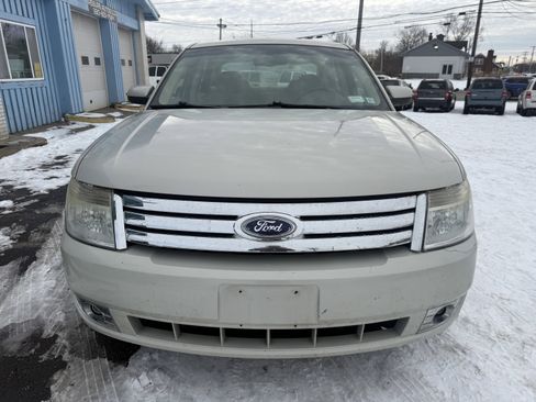 Used 2008 Ford Taurus SEL image 8