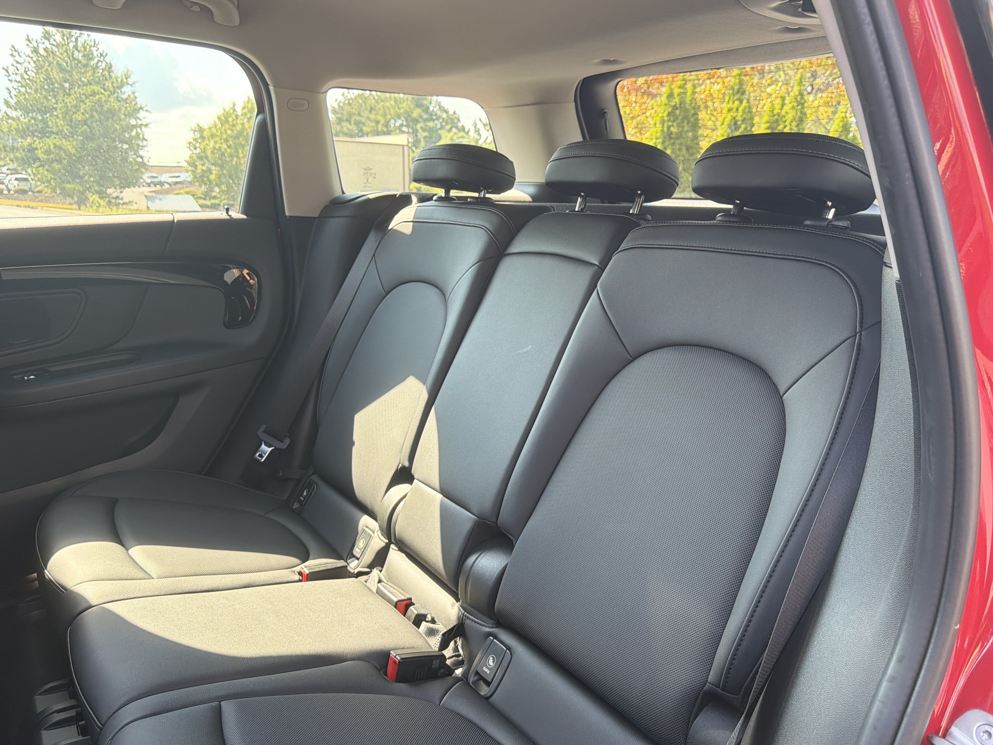 Used 2023 MINI Cooper Countryman S FWD image 9
