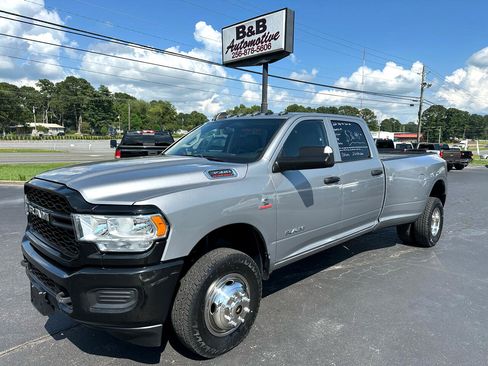 Used 2020 RAM 3500 Tradesman w/ Cold Weather Group image 1