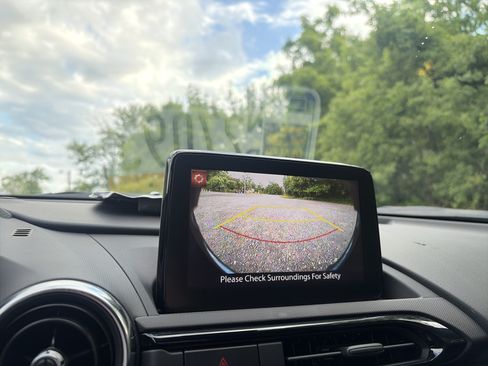 Used 2019 MAZDA MX-5 Miata RF Grand Touring RWD image 30