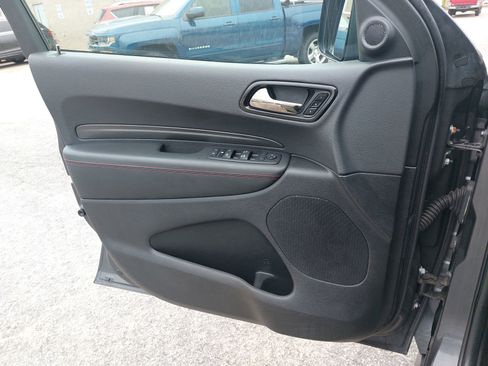 Used 2024 Dodge Durango GT RWD image 25