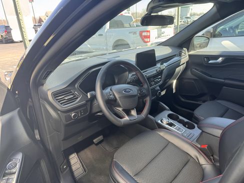 New 2026 Ford Escape ST-Line w/ Cold Weather Package image 12