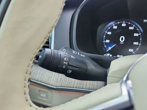 Used 2021 Volvo XC90 T6 Inscription w/ Climate Package image 48