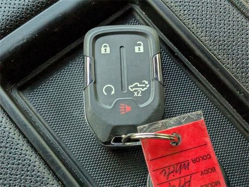 Used 2020 GMC Sierra 1500 AT4 w/ AT4 Premium Package image 32