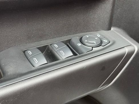 Used 2024 Chevrolet Silverado 1500 Custom Trail Boss AWD/4WD image 16