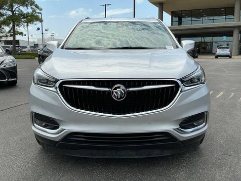 Used 2019 Buick Enclave Premium AWD/4WD image 8