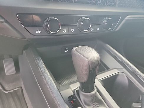 Used 2024 Honda Accord EX image 27