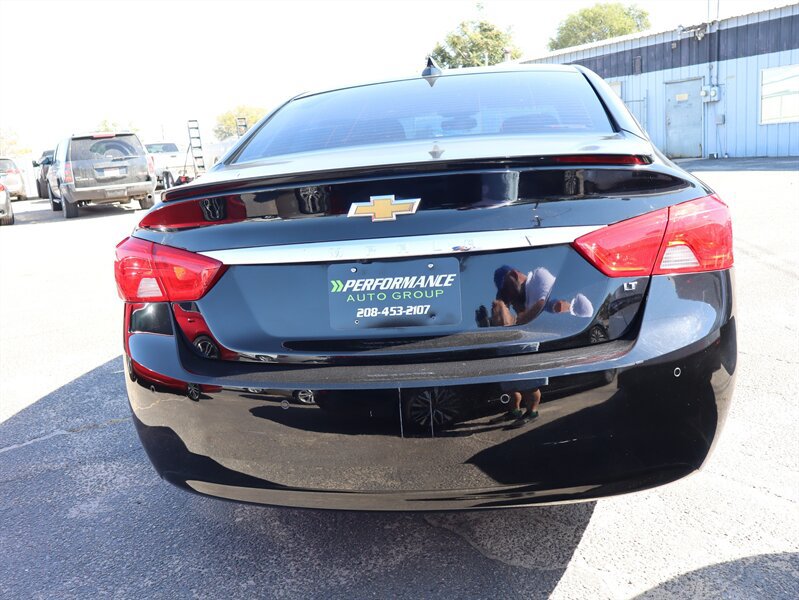 Used 2016 Chevrolet Impala LT FWD image 12