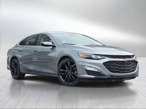 Used 2024 Chevrolet Malibu LT w/ Sport Edition FWD image 1