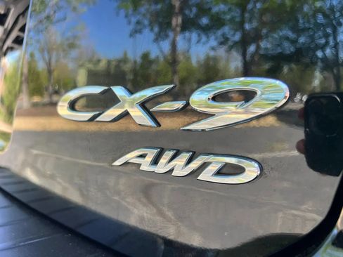 Used 2010 MAZDA CX-9 Grand Touring w/ Moonroof & Bose Audio Pkg AWD/4WD image 45