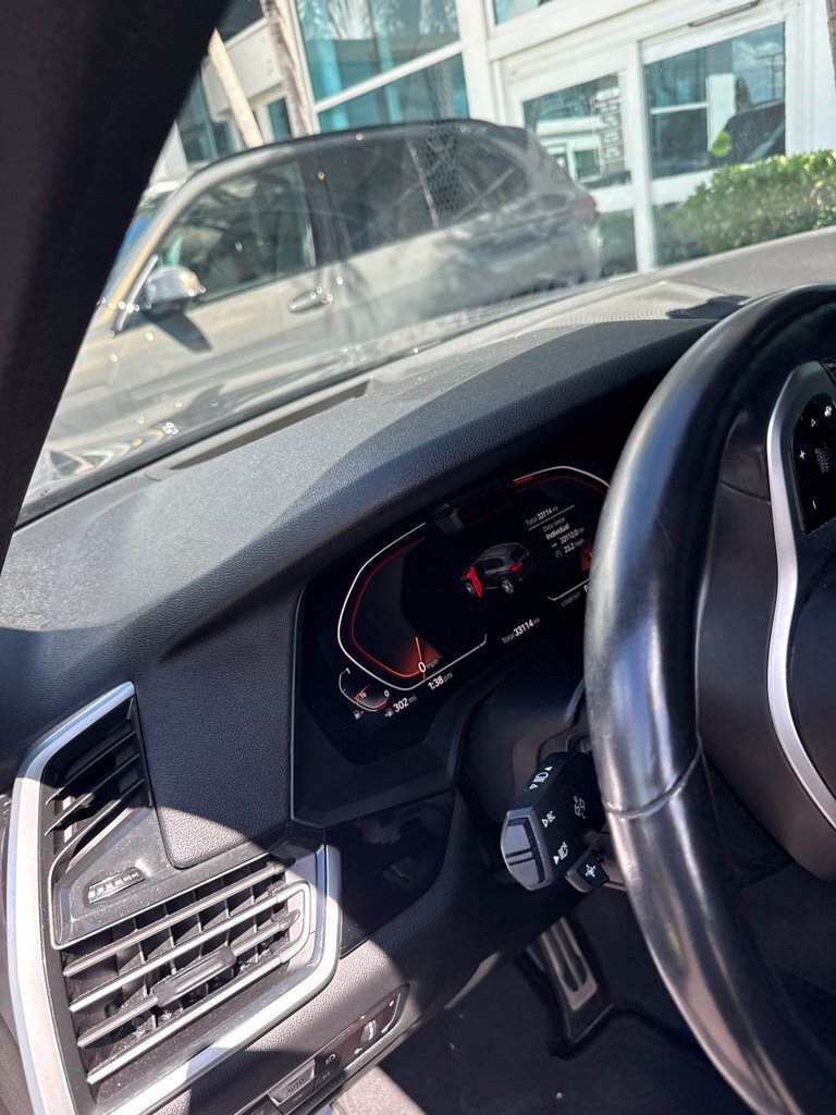 Used 2019 BMW X5 xDrive40i w/ M Sport Package AWD/4WD image 2