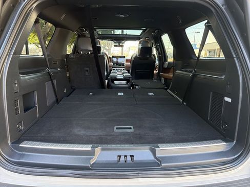 Used 2023 Lincoln Navigator L Reserve image 26