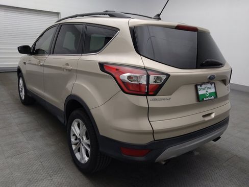 Used 2018 Ford Escape SEL image 5