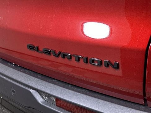 New 2026 GMC Acadia Elevation w/ Black Edition FWD image 33