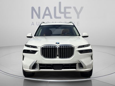 Certified 2024 BMW X7 xDrive40i AWD/4WD image 8