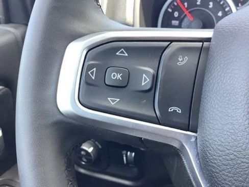Certified 2025 RAM 2500 Big Horn AWD/4WD image 27