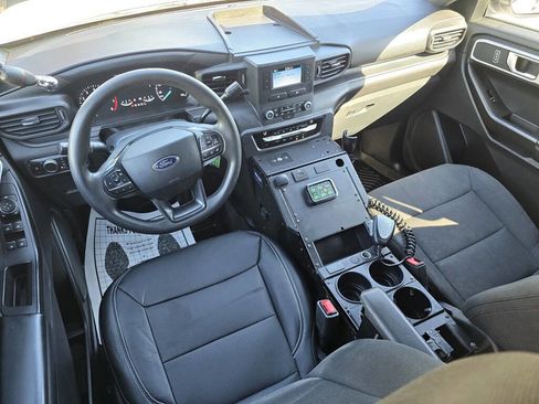 Used 2021 Ford Explorer Police Interceptor Utility AWD image 15